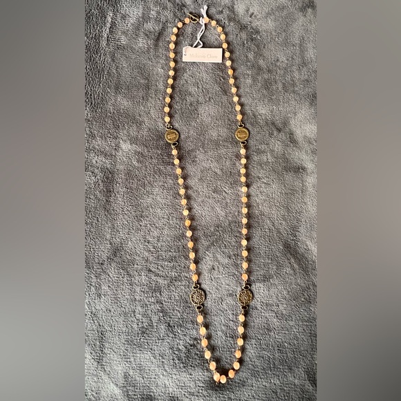 MELANIA CLARA “Lucy” Necklace - Picture 2 of 8